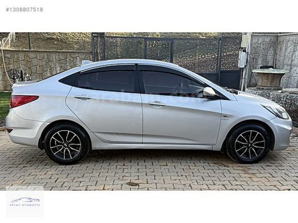 2012 Accent Blue 1.6 Crdi Kaput-Tavan-Bagaj Boyasız 219 Km