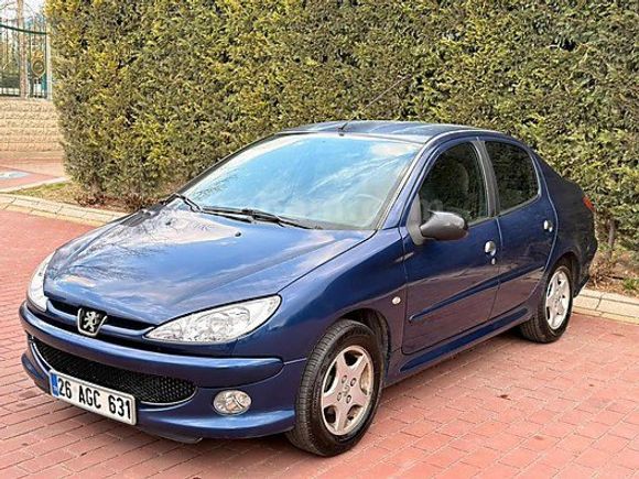 2009 MODEL SEDAN LPG Lİ 168 BİN KM DE 206 TERTEMİZ...