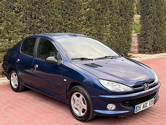 2009 MODEL SEDAN LPG Lİ 168 BİN KM DE 206 TERTEMİZ...