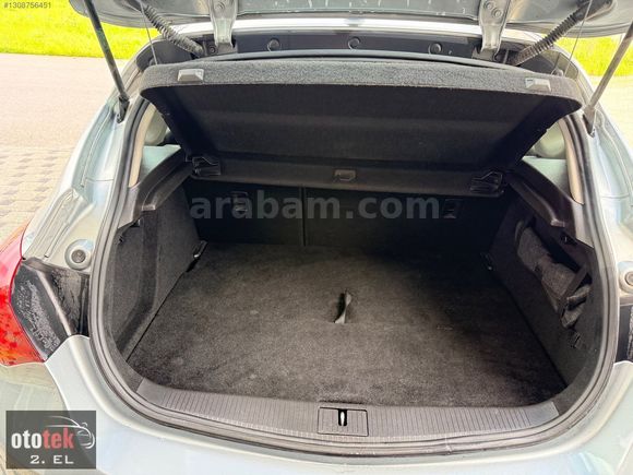 2012 OPEL ASTRA 1.4 T COSMO ** FULL YETKİLİ SERVİS BAKIMLI** !!