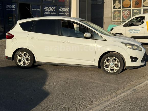 Sahibinden Ford C-Max 1.6 125hp Trend x 2013 Model Beyaz