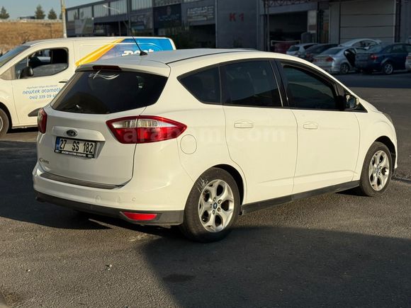 Sahibinden Ford C-Max 1.6 125hp Trend x 2013 Model Beyaz