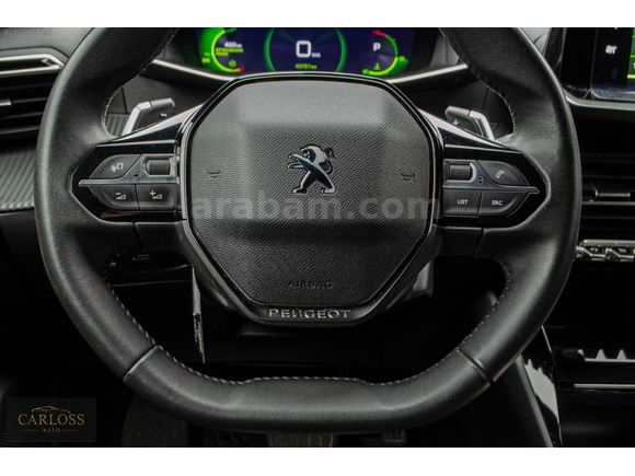 CARLOSS'DAN PEUGEOT 2008 1.2PURETECH 2023 MODEL 43BİN KM HATASIZ