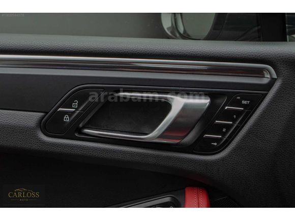 CARLOSS'DAN PORSCHE MACAN T BAYİ 2024 MODEL 30BİN KM HATASIZ
