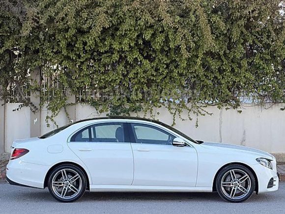 ' SADECE 41 Bin KM ' KAZASIZ E180 Amg CAMTAVAN+COMAND EKRAN