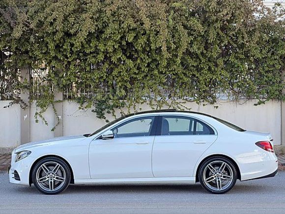 ' SADECE 41 Bin KM ' KAZASIZ E180 Amg CAMTAVAN+COMAND EKRAN