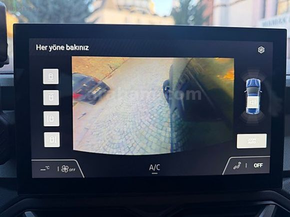 BOYASIZ RENAULT DUSTER 1.6 E-TECH HİBRİT+OTM+TECHNO+ÇEKİ DEMİRLİ