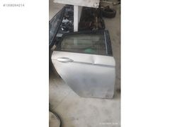 fort fiesta sag arka kapı