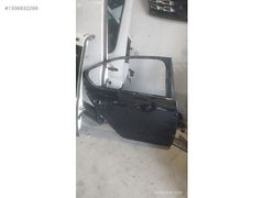 hatasız derecede sag arka kapı
