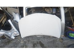 toyota korolla hatasiz motor kaputu etiketleri üstünde