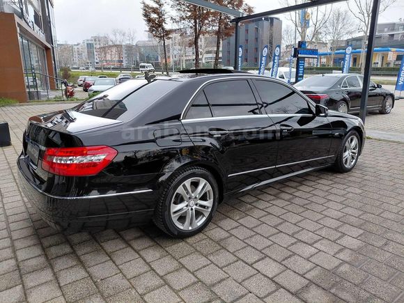 MBA MOTORS 2012 E200 AVANGARD DEĞİŞENSİZ ORİJİNAL 294 BİN KM