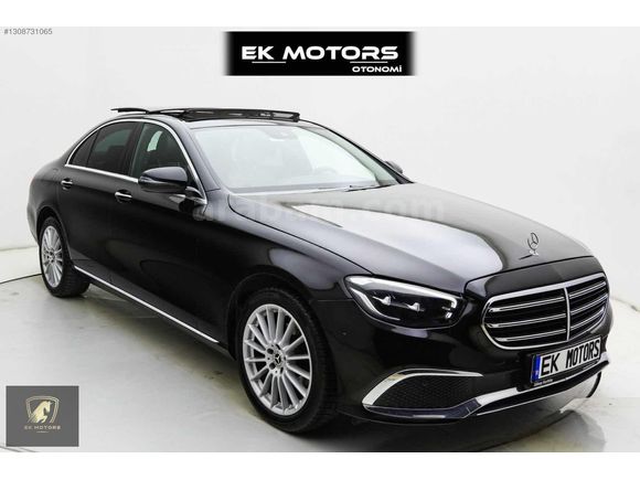 E-K MOTORS'DAN 2021 ÇIKIŞLI MERCEDES E200D CAM TAVAN SİYAH-FINDK