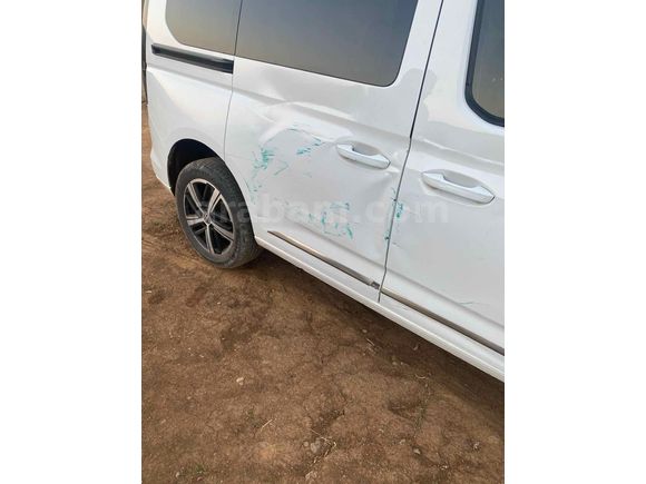 Sahibinden Volkswagen Caddy 2.0 TDI Style 2022 Model 