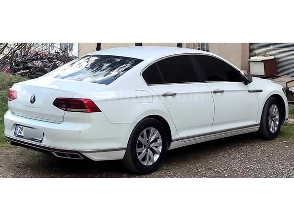 Öğretmenden 2021 Model Passat - 63.000 Km - Hatasız, Boyasız