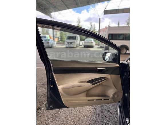 Sahibinden Honda Civic 1.6i VTEC Dream 2006 Model 