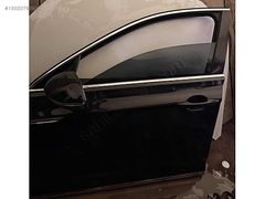 Passat B8. 8.5 Sol ön kapı hatasız boyasız SİYAH