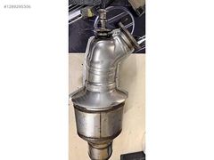 8W0131703BD AUDI A4 B9 A5 2.0 TDI PARTİKÜL