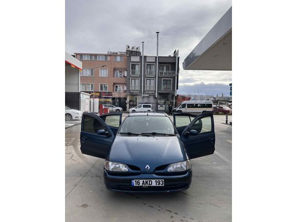 Sahibinden Renault Megane 1.6 RTE 2000 Model 