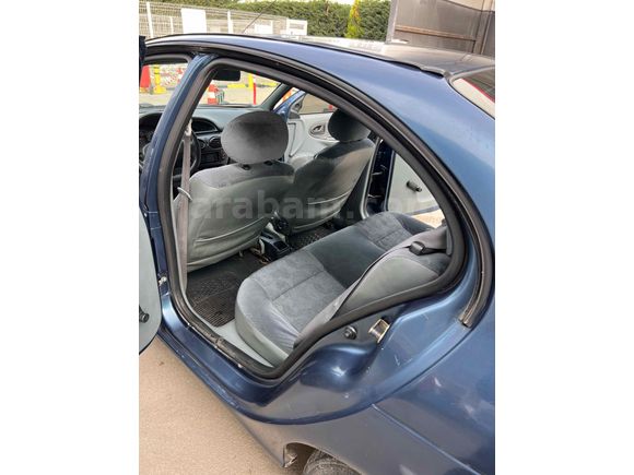 Sahibinden Renault Megane 1.6 RTE 2000 Model 