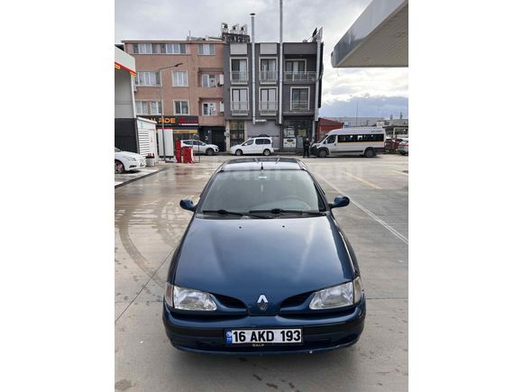 Sahibinden Renault Megane 1.6 RTE 2000 Model 