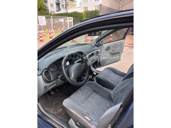 Sahibinden Renault Megane 1.6 RTE 2000 Model 