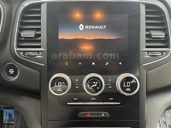YÜCELER OTO'DAN 2023 RENAULT MEGANE 1.3 TOUCH KDV %20 OTOMATİK