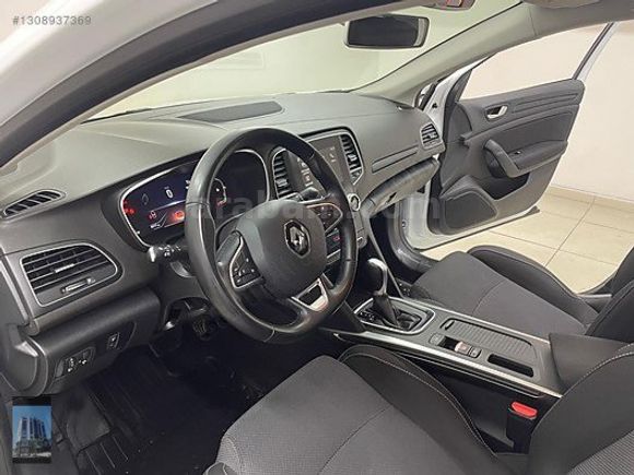 YÜCELER OTO'DAN 2023 RENAULT MEGANE 1.3 TOUCH KDV %20 OTOMATİK
