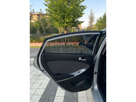 Memurdan Temiz Otomatik Hyundai Accent Blue