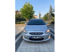 Memurdan Temiz Otomatik Hyundai Accent Blue