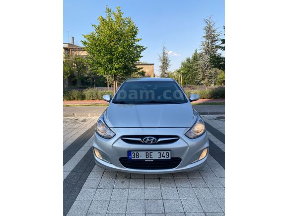 Memurdan Temiz Otomatik Hyundai Accent Blue