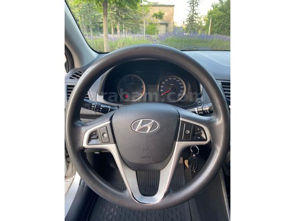 Memurdan Temiz Otomatik Hyundai Accent Blue