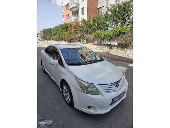 2011 Model Otomatik Avensis