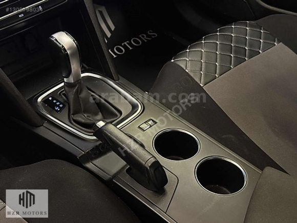 HZR MOTORS 2020 RENAULT MEGANE 1.5 BLUE DCİ TOUCH GERİ GÖRÜŞ