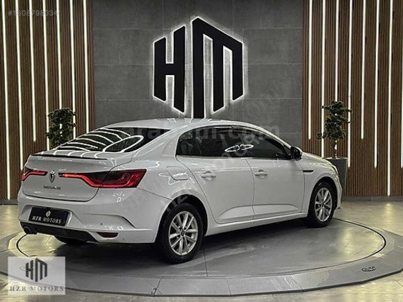 HZR MOTORS 2020 RENAULT MEGANE 1.5 BLUE DCİ TOUCH GERİ GÖRÜŞ