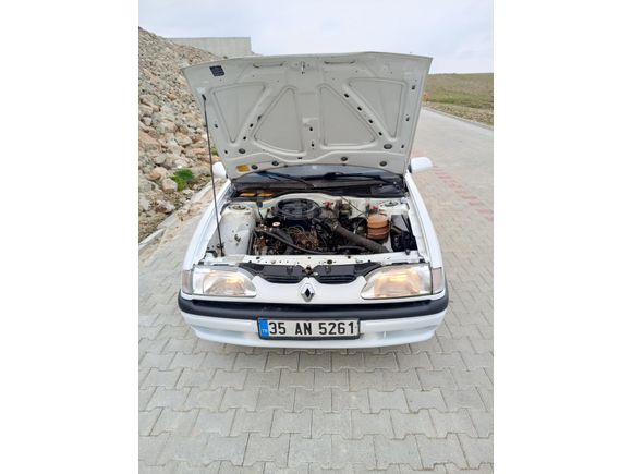 Sahibinden Renault R 19 1.4 Europa RN 1995 Model