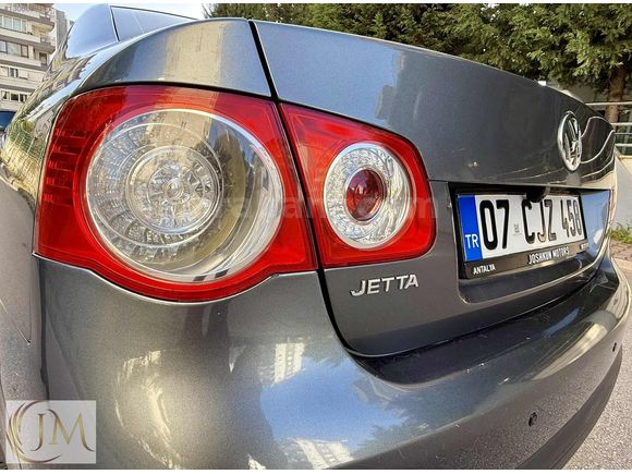 2007 MODEL TAM OTOMATİK BAKIMLI JETTA 1.6 MİDLİNE