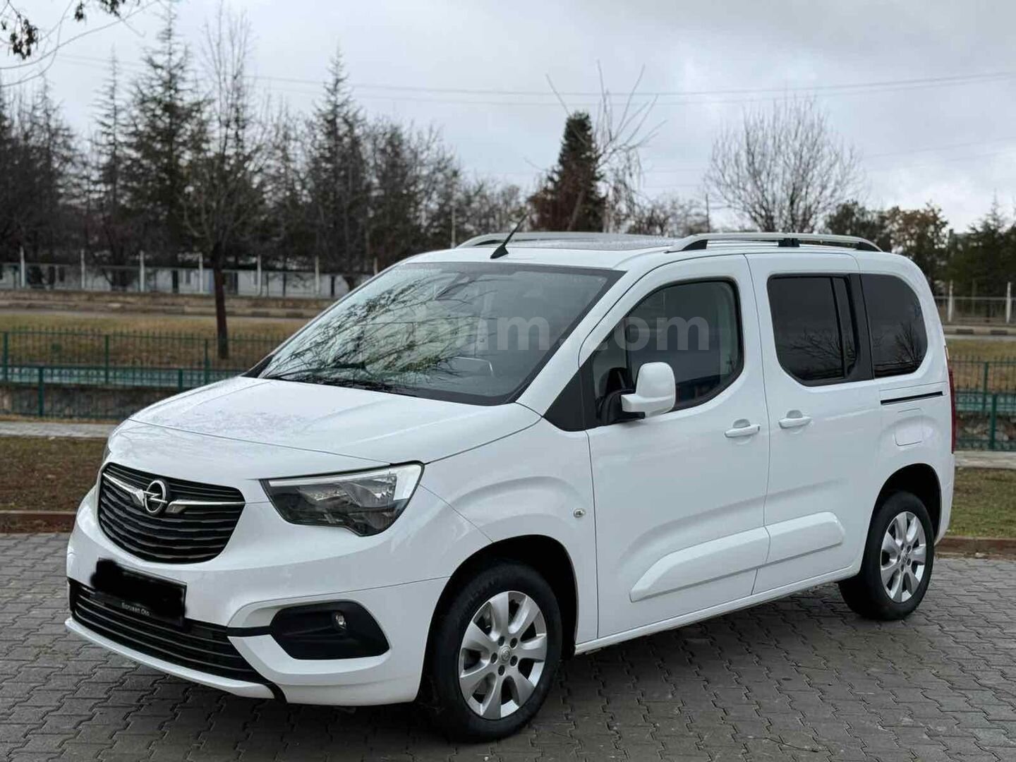 Galeriden Opel Combo 1.5 CDTI Excellence 2020 Model Ankara 115.000 km Beyaz 1