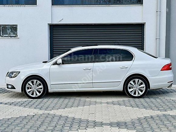 2014 Superb 4 K. Isıtma 360 Sensör Otm. Park Emsalsiz