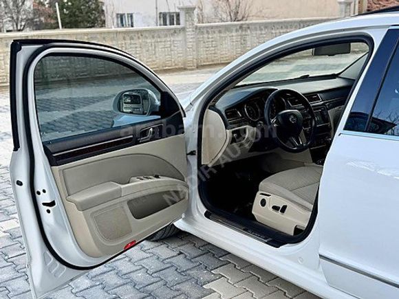 2014 Superb 4 K. Isıtma 360 Sensör Otm. Park Emsalsiz