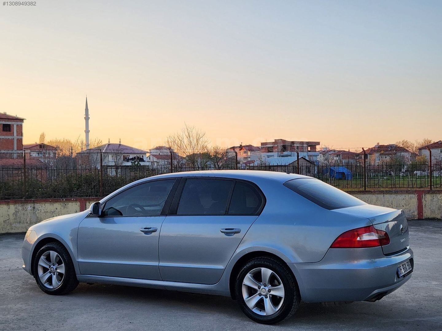 Galeriden Skoda SuperB 1.6 TDI Comfort 2012 Model Samsun 262.000 km Mavi 6