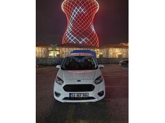 Sahibinden Ford Tourneo Courier 1.5 TDCi Delux 2022 Model  91.000 km Beyaz