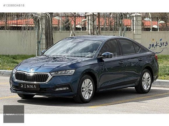 RENNA | 2022 SKODA OCTAVİA 1.0 e-TEC HATASIZ-BOYASIZ-143'BINKM