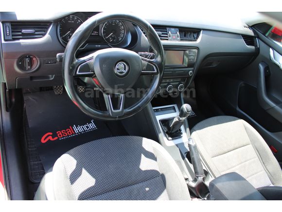 Skoda Octavia 1.6TDİ AMBİTİON