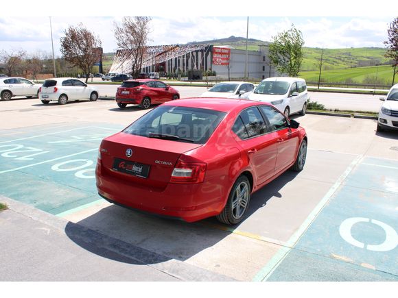Skoda Octavia 1.6TDİ AMBİTİON