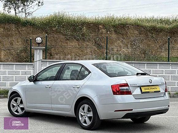 Skoda Octavia 1.6 TDI GreenTec Optimal DSG 110.000 Km