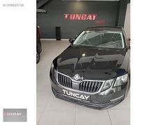 TUNCAY'DAN 2018 SKODA OCTAVİA 1.6 TDI OPTİMAL 284 BİN'DE