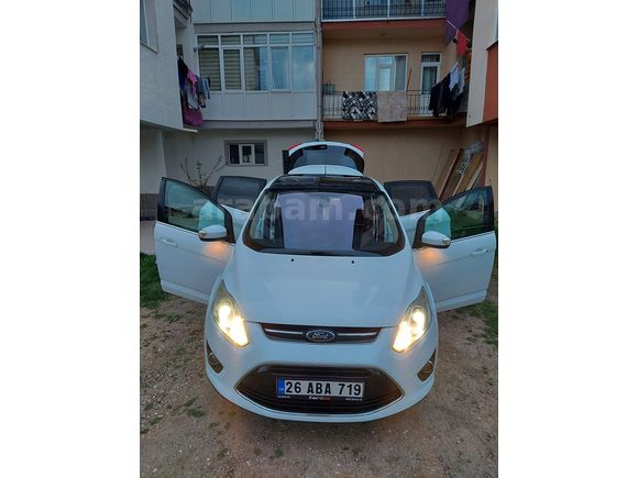 Sahibinden Ford C-Max 1.6 TDCi Titanium X 2012 Model