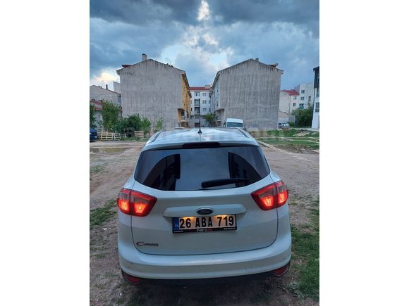 Sahibinden Ford C-Max 1.6 TDCi Titanium X 2012 Model