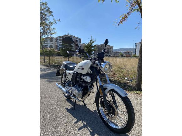 KLASİK MOTOR İLANDA…