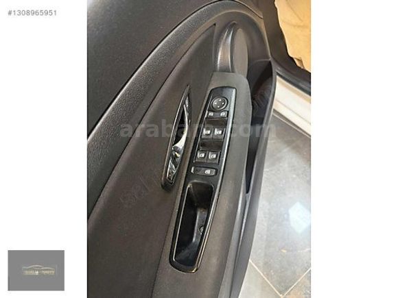 RENAULT FLUENCE 1.5 TOUCH 2016